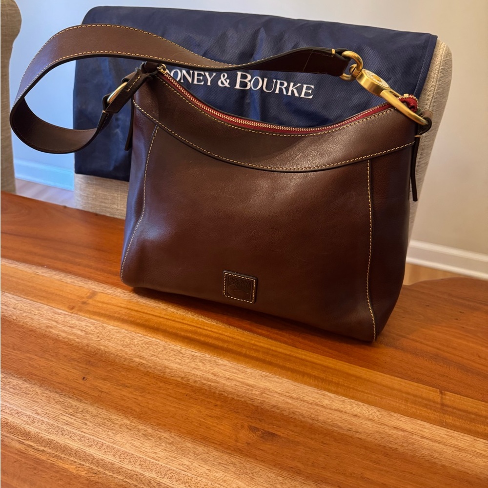 SOLD: Dooney & Bourke Smooth Leather Brown Shoulder Bag